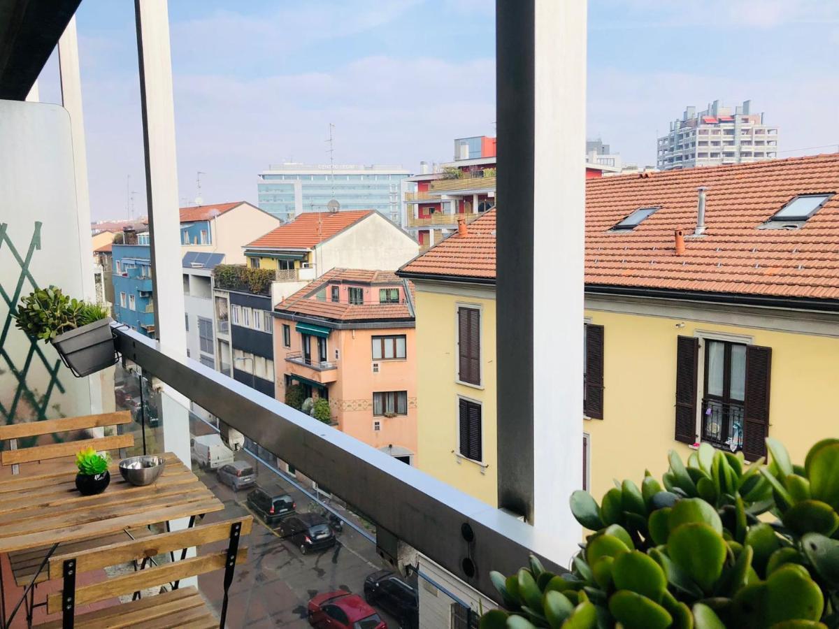 Morivione Apartment - Bocconi Free Parking Милан Экстерьер фото