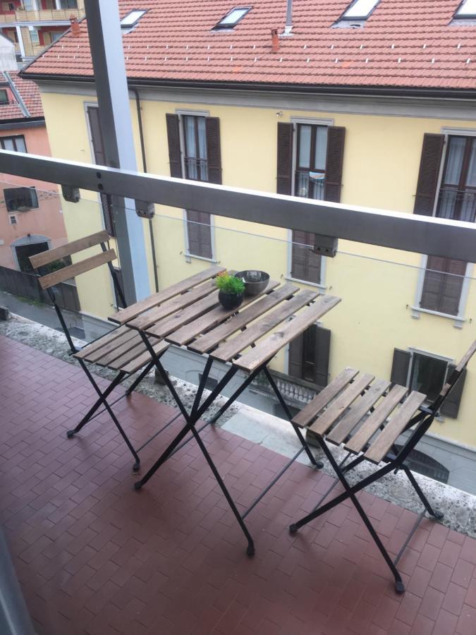 Morivione Apartment - Bocconi Free Parking Милан Экстерьер фото